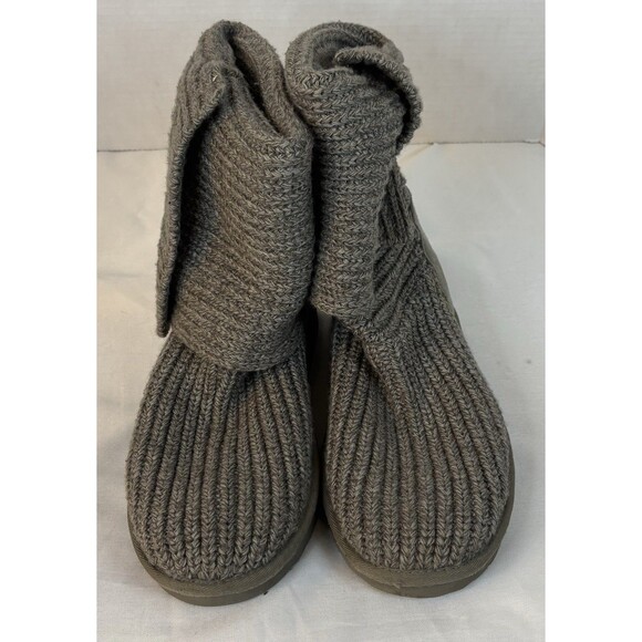 UGG Cardy Boots Classic Gray Knit Fold Over Button Women 9 Winter Sweater - Picture 1 of 15